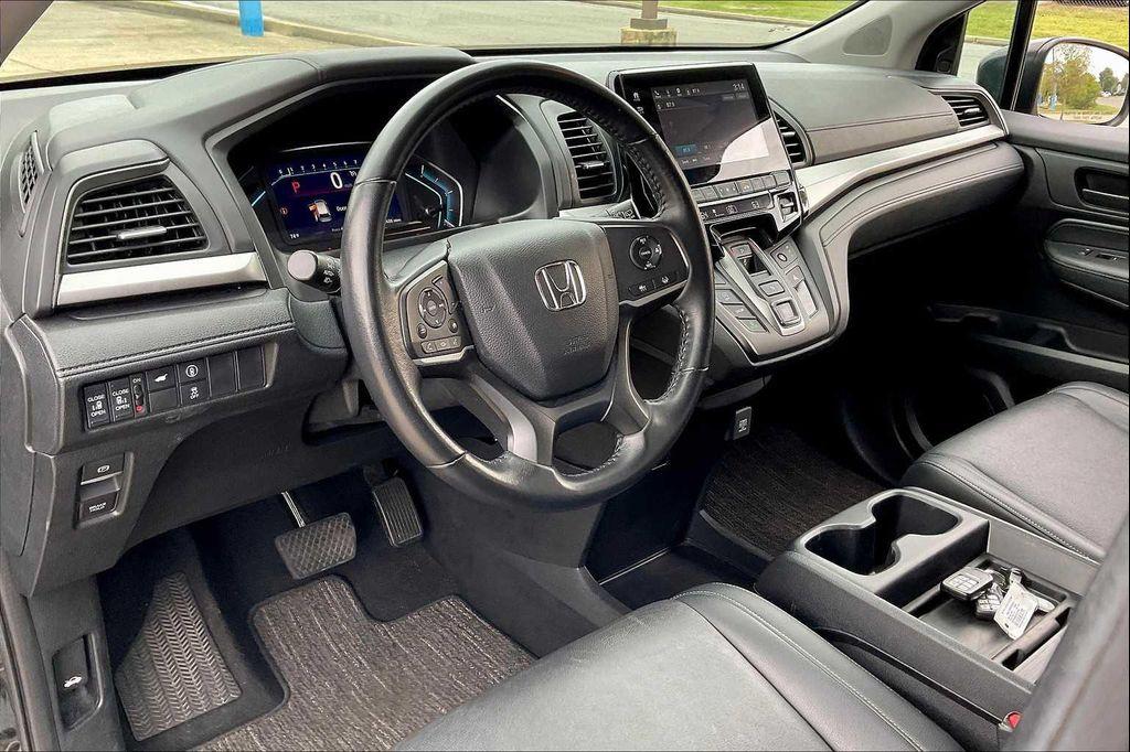 used 2024 Honda Odyssey car, priced at $32,541