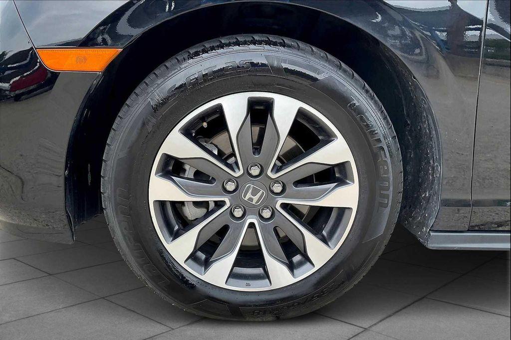used 2024 Honda Odyssey car, priced at $32,541
