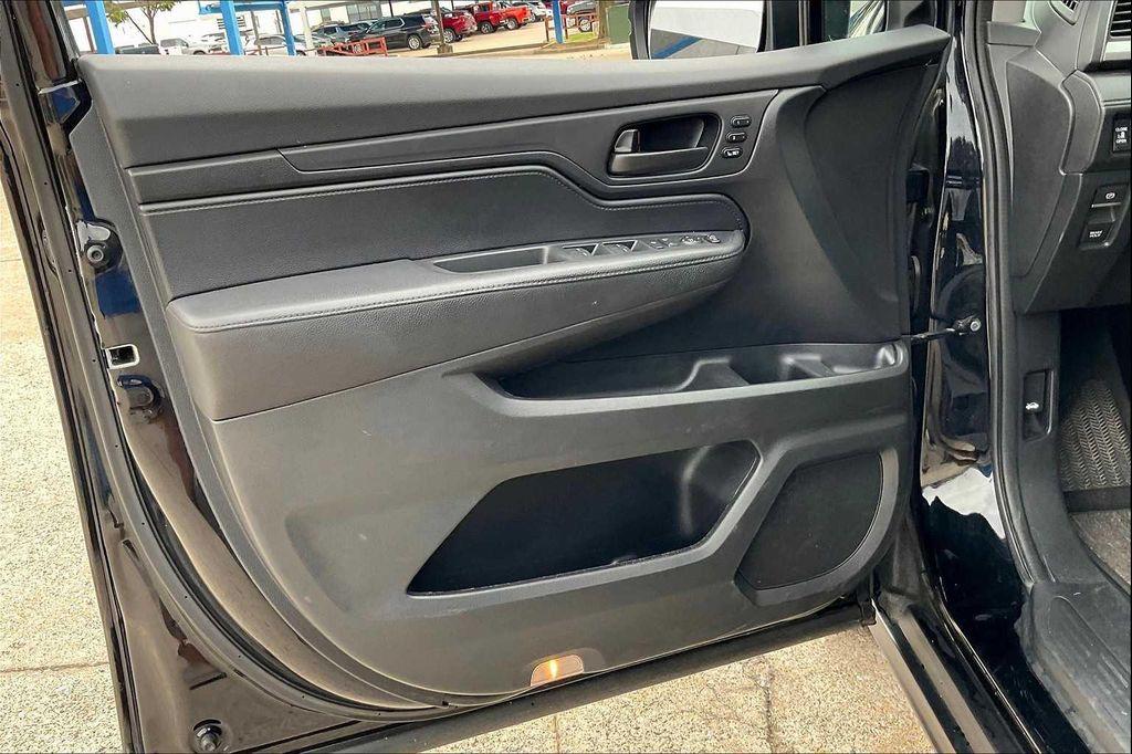 used 2024 Honda Odyssey car, priced at $32,541