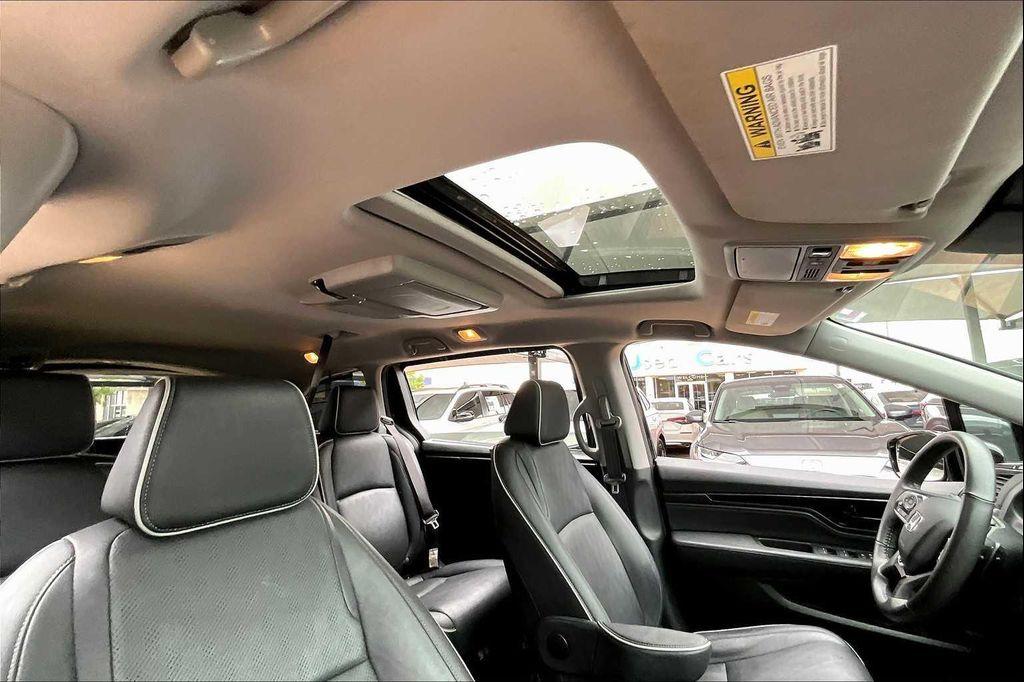 used 2023 Honda Odyssey car, priced at $40,000