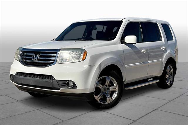 used 2015 Honda Pilot car, priced at $9,900