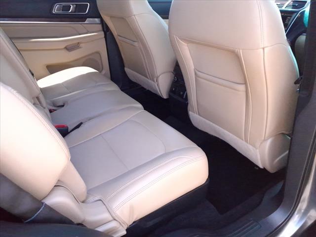 used 2016 Ford Explorer car
