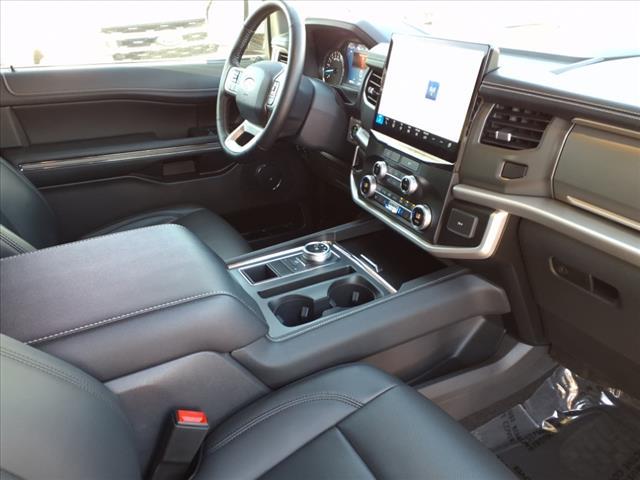 used 2024 Ford Expedition car, priced at $51,224