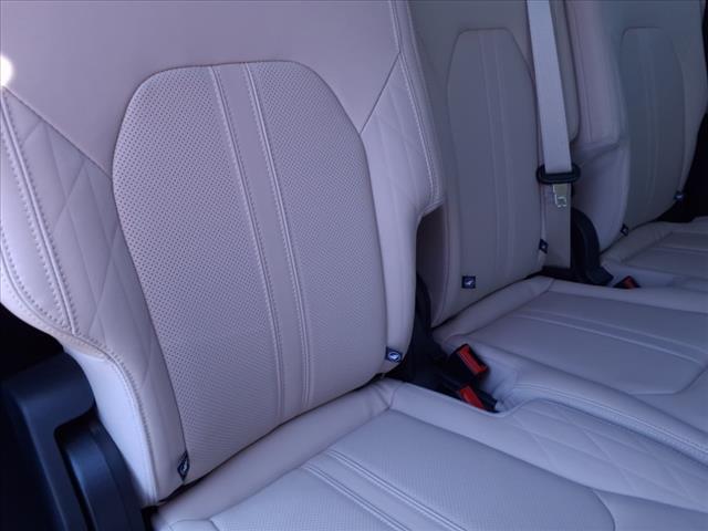 used 2024 Ford Expedition car