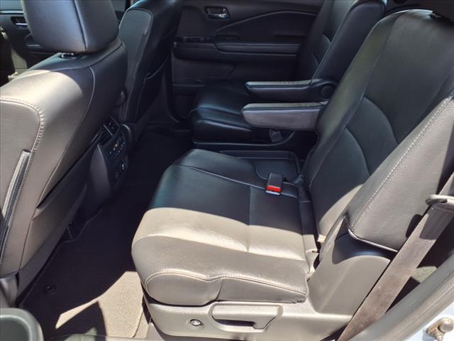 used 2022 Honda Pilot car, priced at $35,921