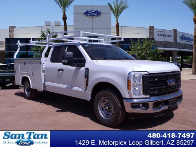 new 2025 Ford F-250 car, priced at $60,474