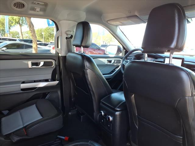 used 2023 Ford Explorer car