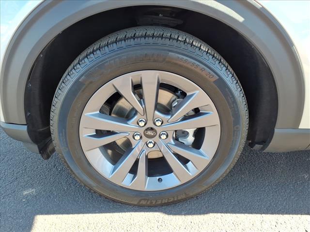 used 2023 Ford Explorer car