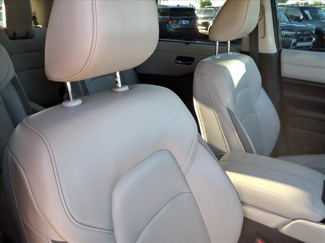 used 2022 Nissan Pathfinder car, priced at $27,553