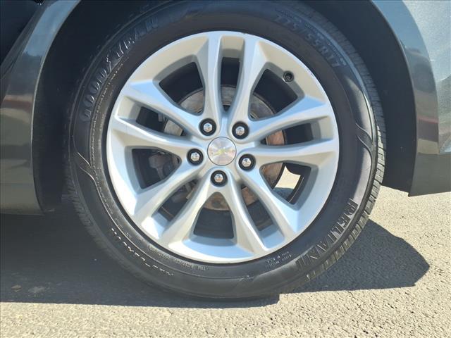 used 2017 Chevrolet Malibu car, priced at $12,560