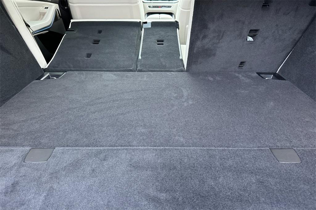 new 2026 BMW X5 PHEV car, priced at $94,970