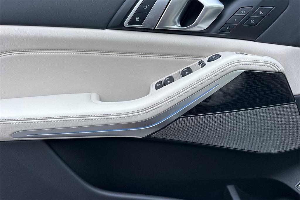 new 2026 BMW X5 PHEV car, priced at $94,970