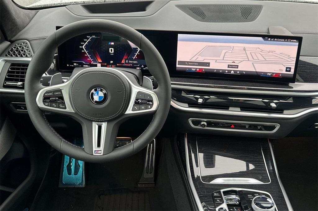 new 2025 BMW X7 car, priced at $120,520