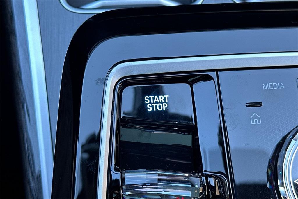 new 2026 BMW i7 car, priced at $120,600