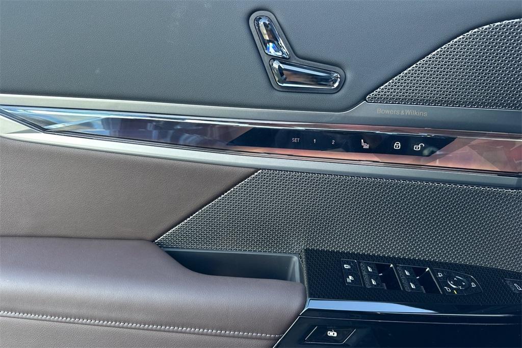 new 2026 BMW i7 car, priced at $120,600