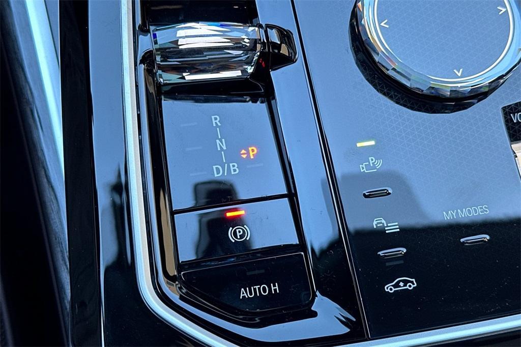 new 2026 BMW i7 car, priced at $120,600