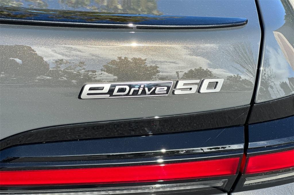 new 2026 BMW i7 car, priced at $120,600