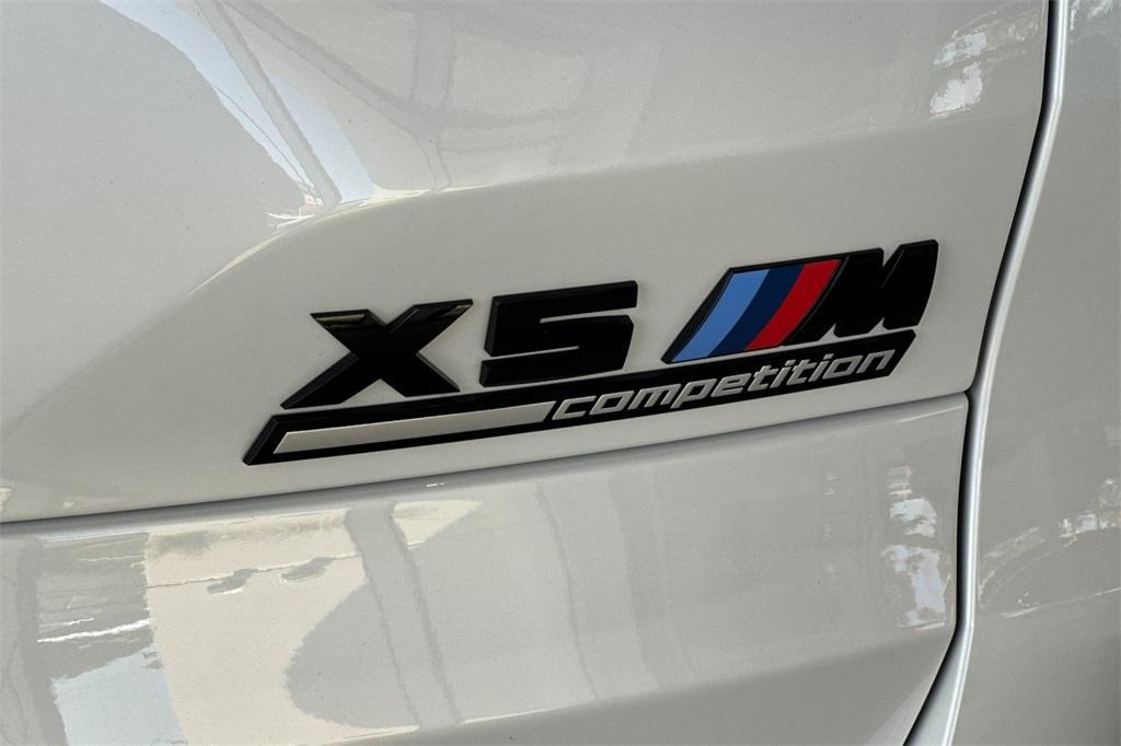 new 2025 BMW X5 M car, priced at $137,675