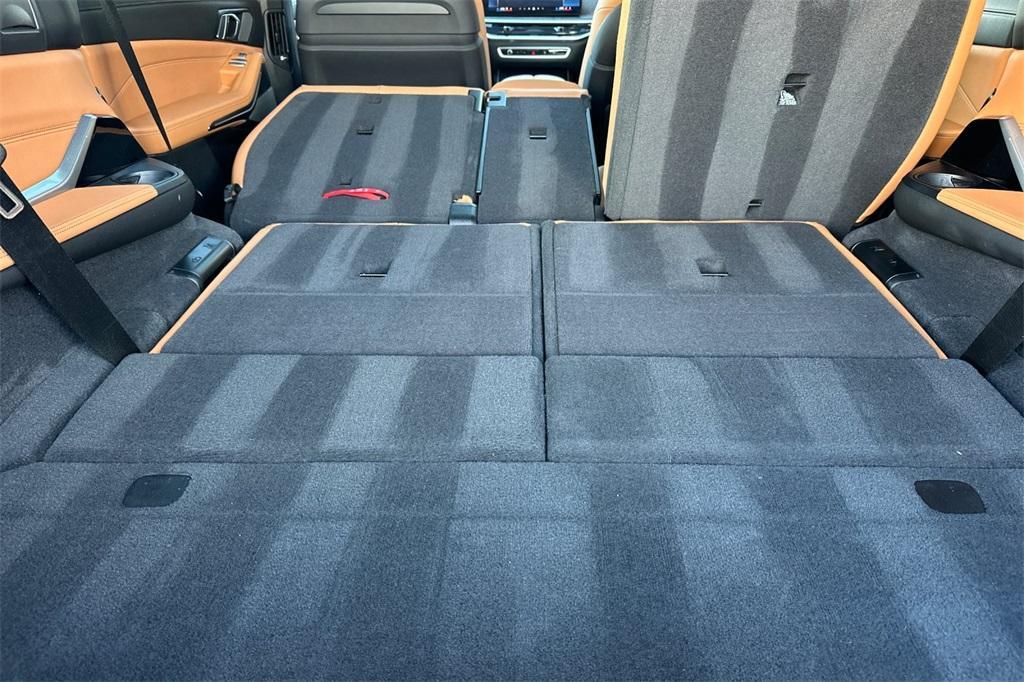used 2024 BMW X7 car, priced at $66,900