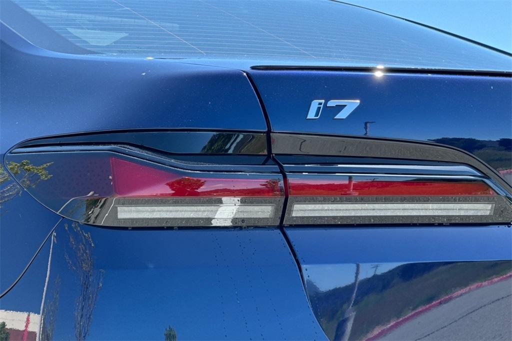 new 2025 BMW i7 car, priced at $141,675