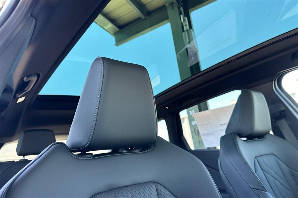 new 2025 BMW X3 car, priced at $59,060