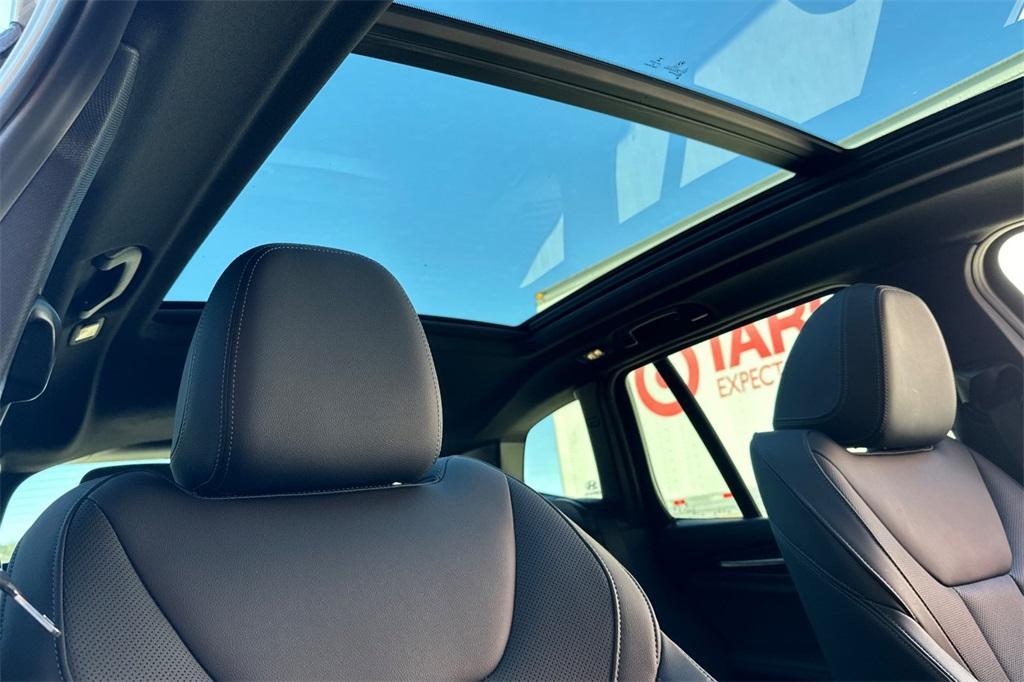 used 2022 BMW X3 car, priced at $34,900