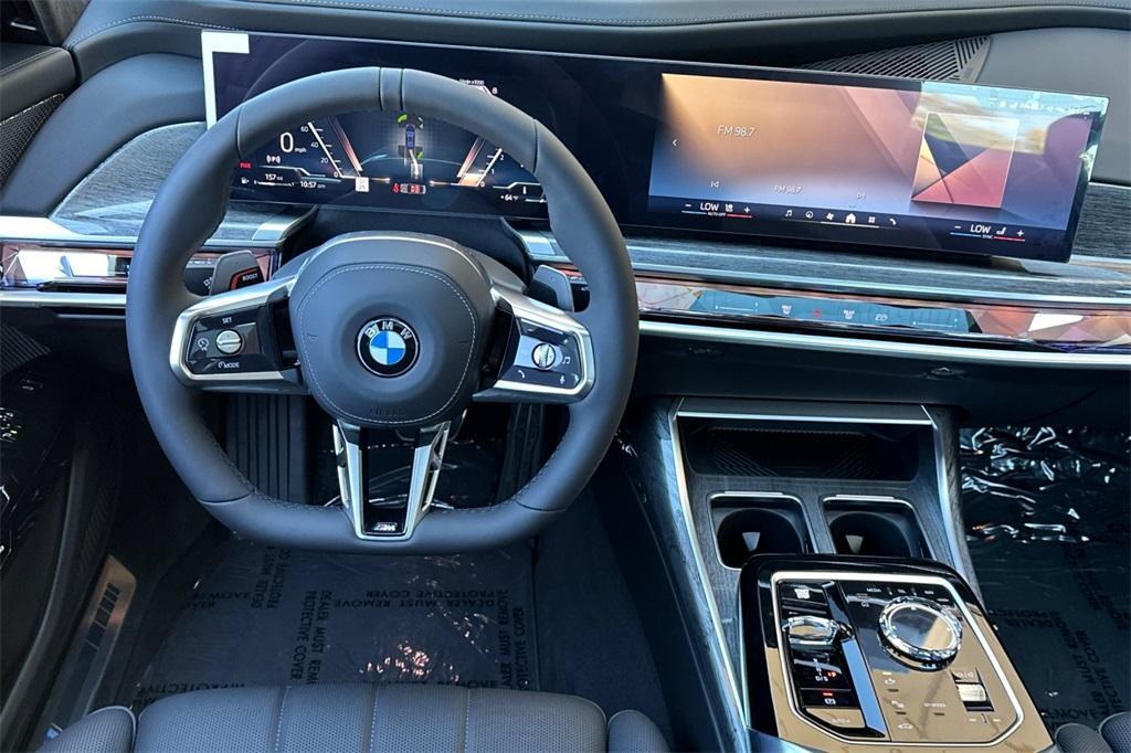 new 2025 BMW 760 car, priced at $136,575