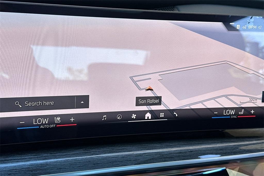 new 2025 BMW 760 car, priced at $136,575