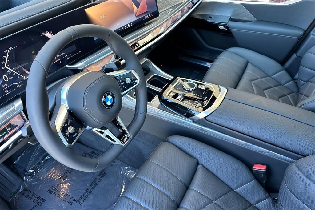 new 2025 BMW 760 car, priced at $136,575