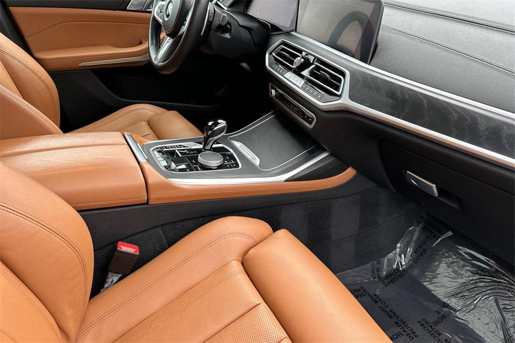 used 2022 BMW X7 car, priced at $54,900