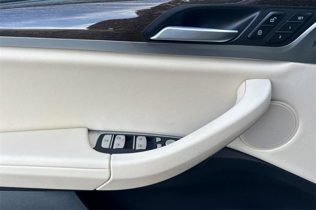 used 2023 BMW X3 car, priced at $34,900