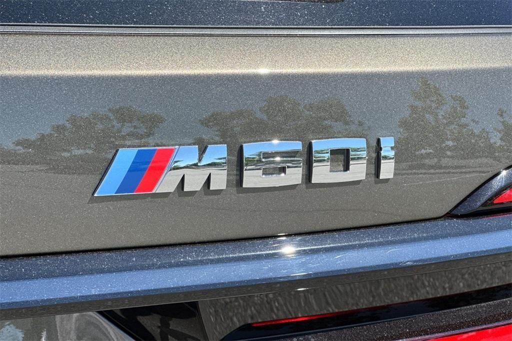 new 2026 BMW X7 car, priced at $123,275