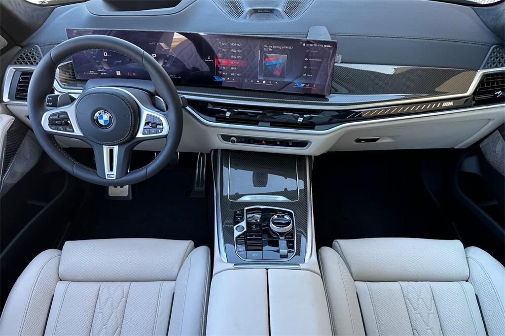 new 2026 BMW X7 car, priced at $123,275