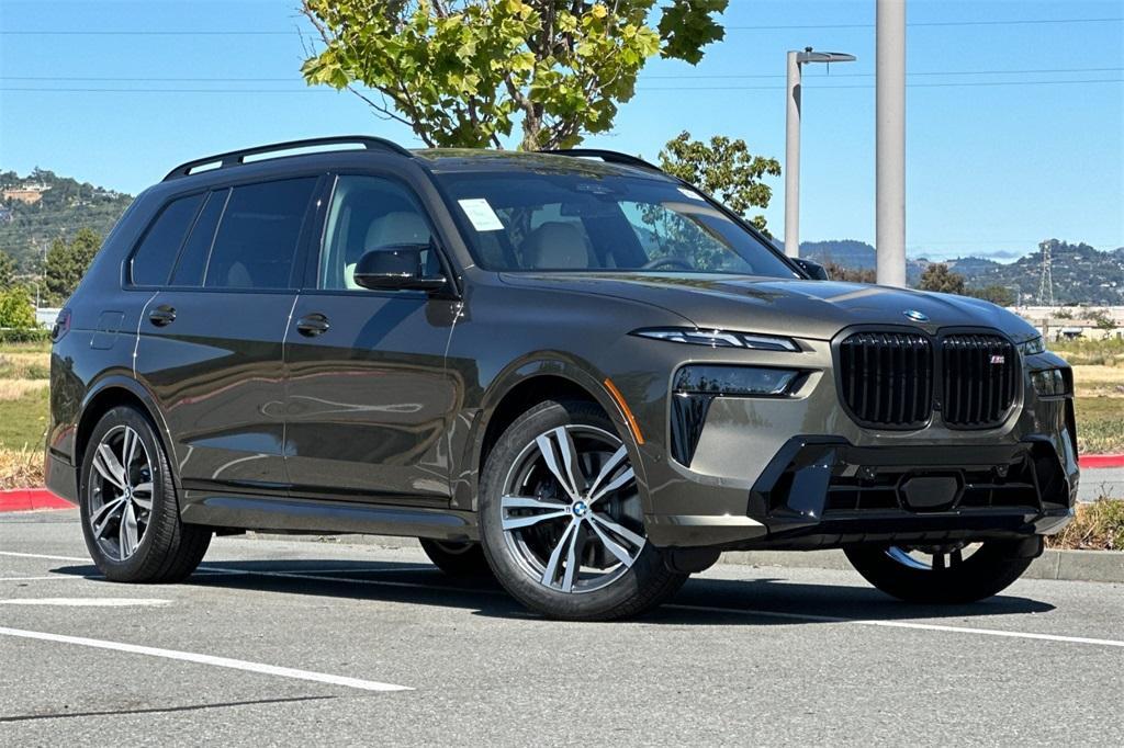 new 2026 BMW X7 car, priced at $123,275