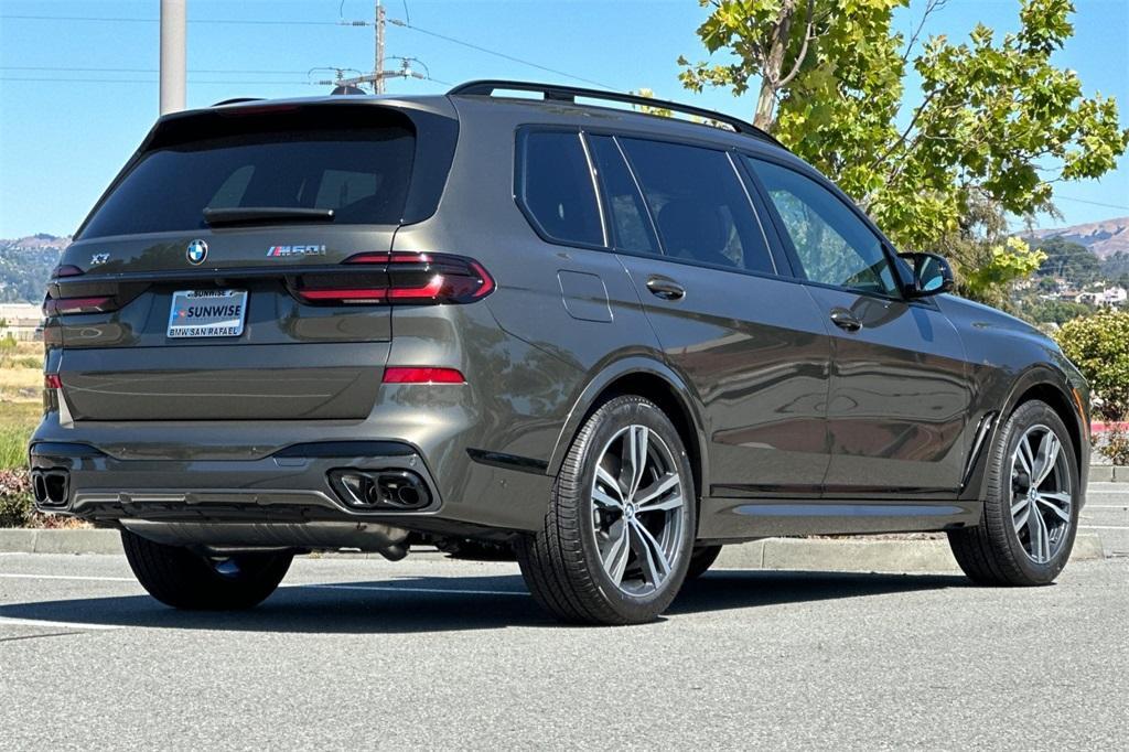 new 2026 BMW X7 car, priced at $123,275