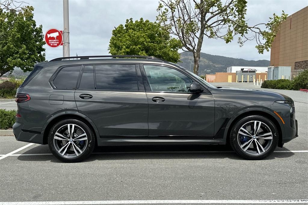 new 2025 BMW X7 car, priced at $101,585