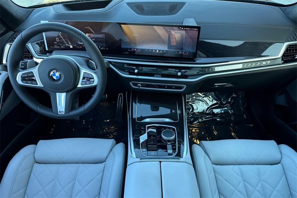 new 2026 BMW X7 car, priced at $101,725
