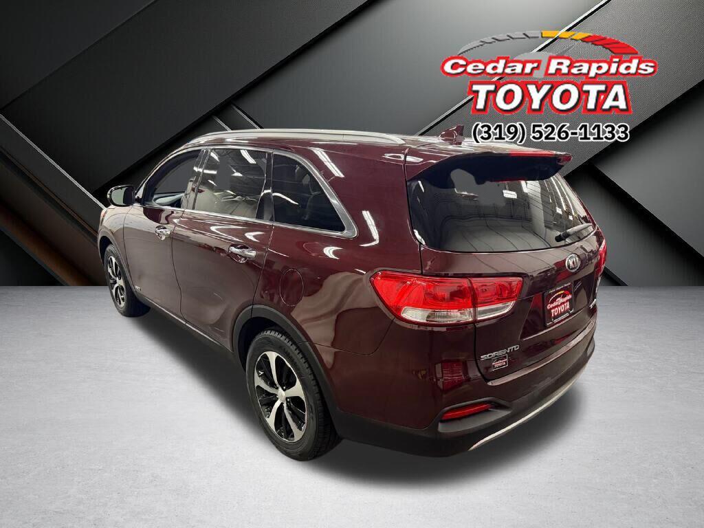 used 2017 Kia Sorento car