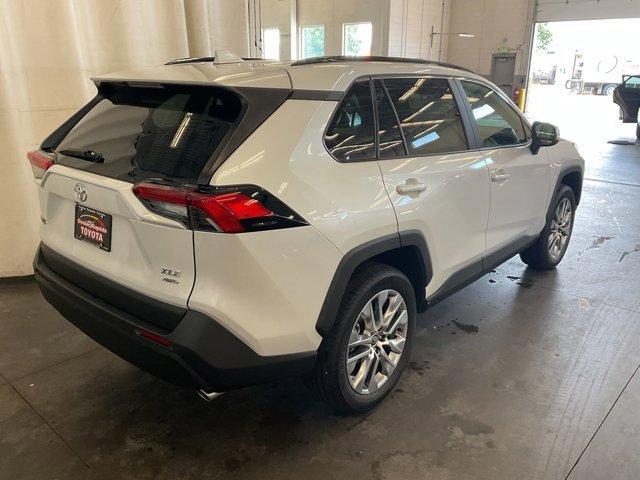 new 2024 Toyota RAV4 car