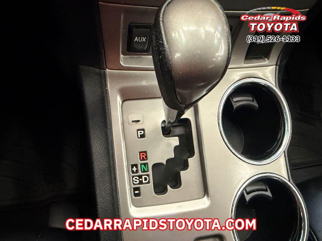 used 2010 Toyota Highlander car, priced at $10,996