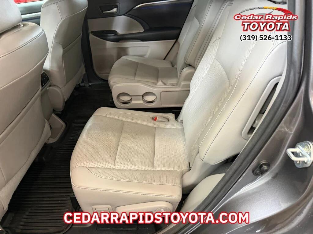 used 2017 Toyota Highlander Hybrid car, priced at $23,866