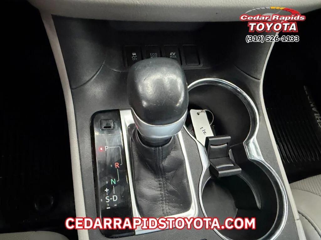 used 2017 Toyota Highlander Hybrid car, priced at $23,866