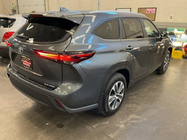 used 2024 Toyota Highlander car, priced at $43,988