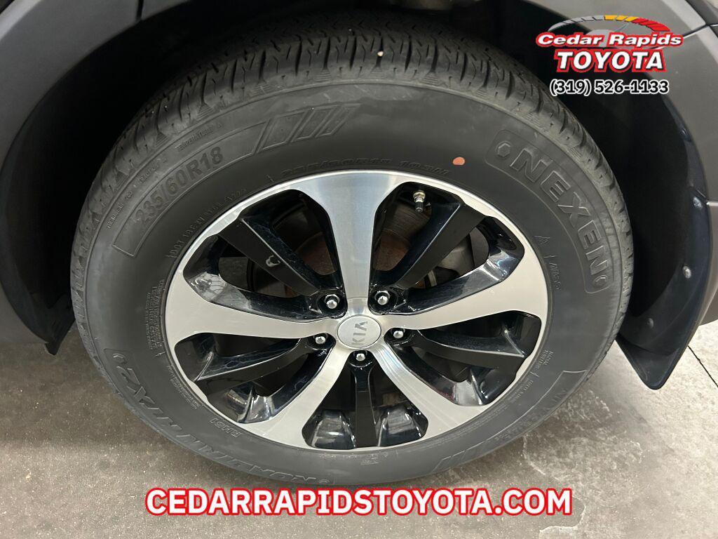 used 2016 Kia Sorento car, priced at $10,996