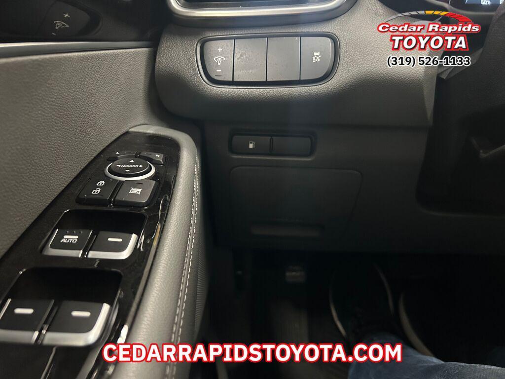 used 2016 Kia Sorento car, priced at $10,996