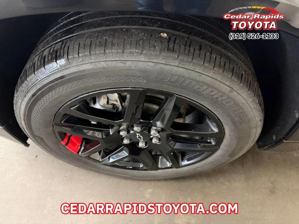 used 2022 Chevrolet Traverse car, priced at $35,775