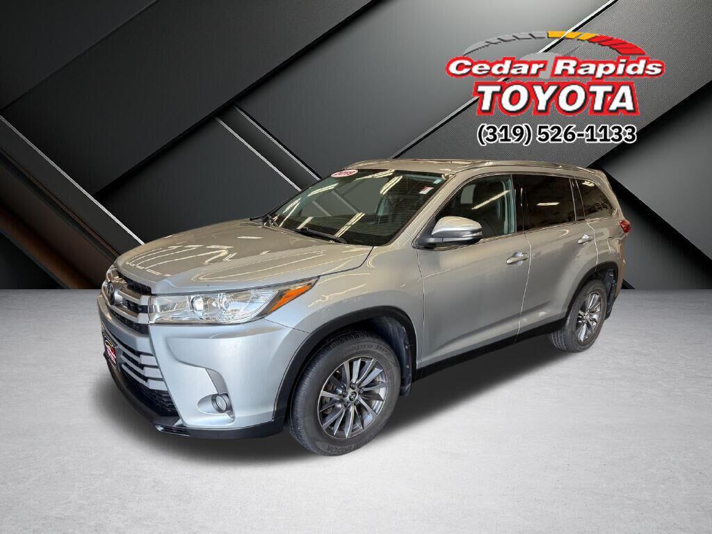 used 2019 Toyota Highlander car, priced at $28,793