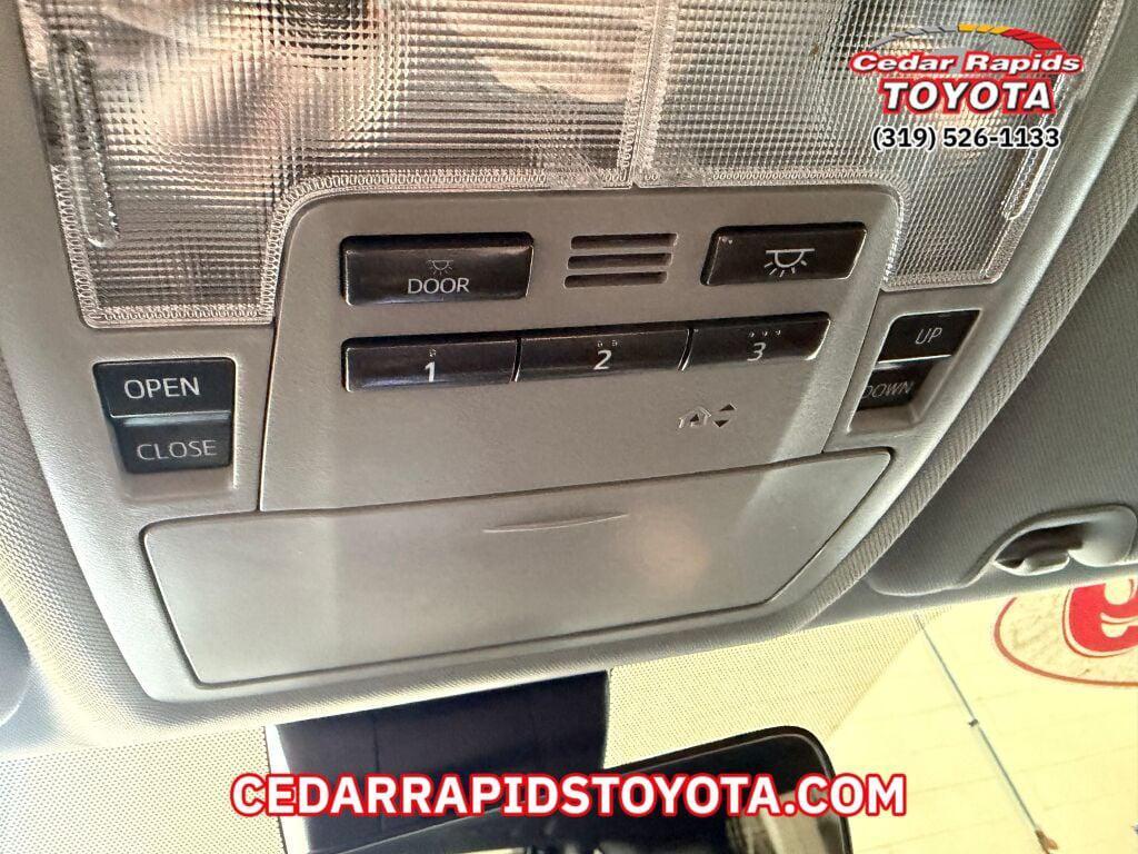 used 2019 Toyota Highlander car, priced at $28,793