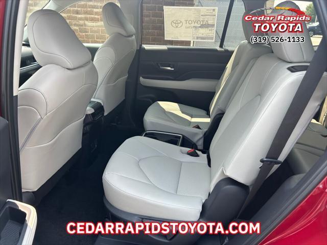 new 2025 Toyota Grand Highlander car, priced at $45,600