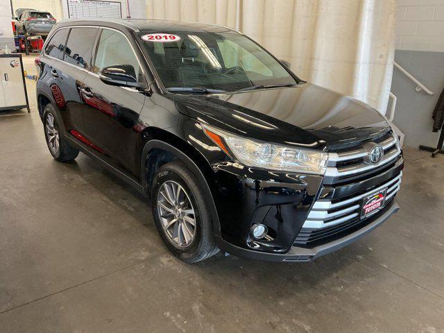 used 2019 Toyota Highlander car, priced at $24,931